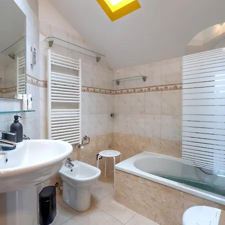 Babyaccommodation In Family Iii דירה *