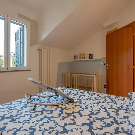 Babyaccommodation In Family Iii דירה